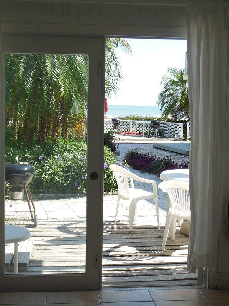 Yellowtail Inn Marathon Exterior photo