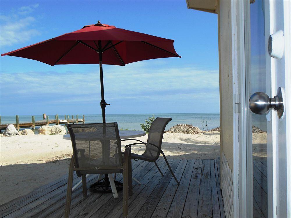 Yellowtail Inn Marathon Exterior photo