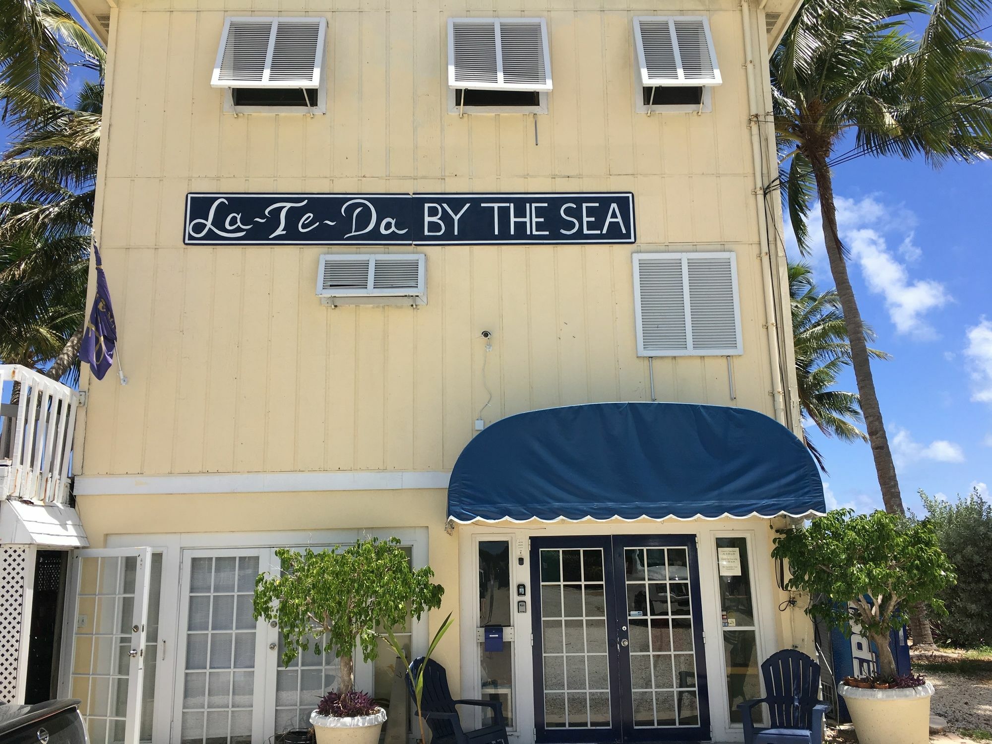 Yellowtail Inn Marathon Exterior photo